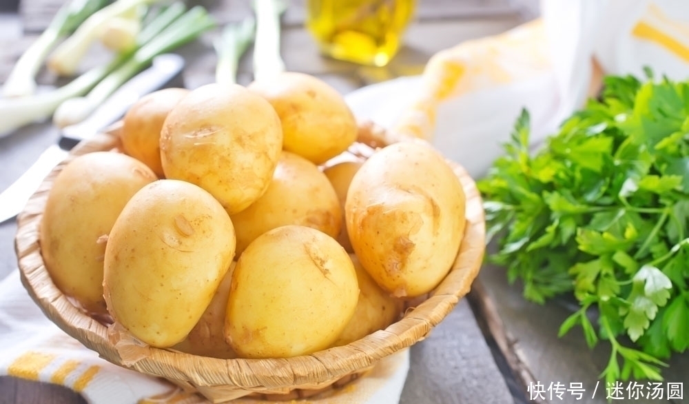 土豆|老中医:炒土豆不能放此物,吃了对身体不好,现在知道还不晚