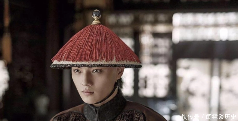 |清官告老还乡怕被人笑话,装几箱砖冒充金银,皇帝:全部换成真的