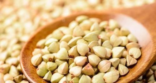 荞麦|甘油三酯飚高?1种水坚持喝15天,狂降甘油三酯,连血脂也跟着