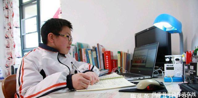 孩子|“倒数第一”考卷走红,阅卷老师忍不住感慨:你家关系太复杂了