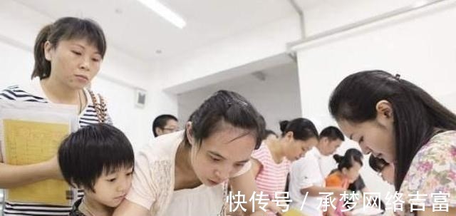 孩子|为了鼓励三胎政策,“三育一体化”将全面实施,年轻人生娃有望了