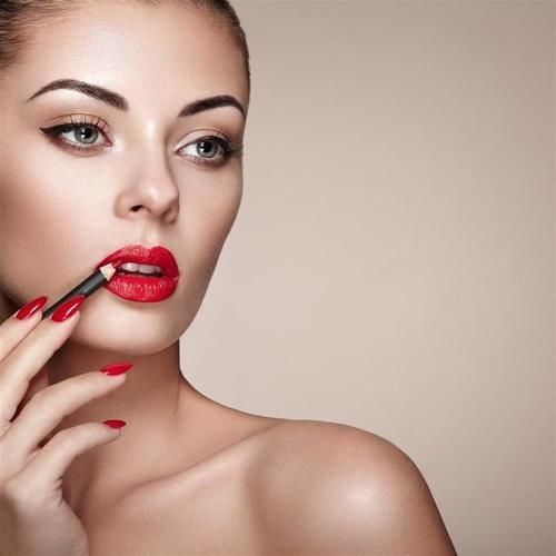 卸妆卸不对，护肤都浪费，你的贵妇护肤品都等于没用了