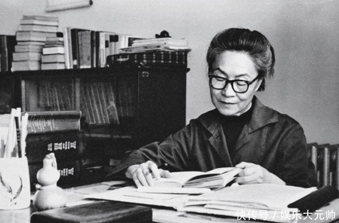 文人相轻冰心讽林徽因“渣”,张爱玲瞧冰心作,杨绛嫌张爱玲丑