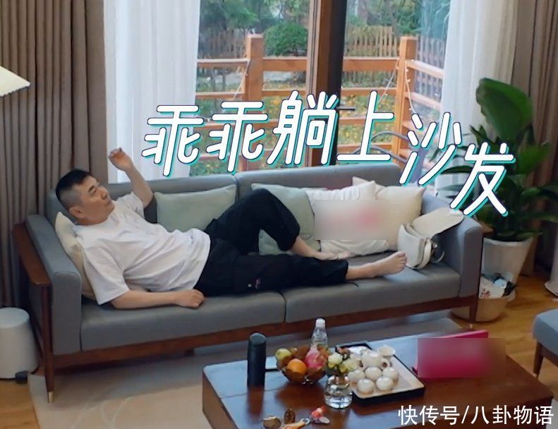 陳建斌|蔣勤勤要求在家不坐床上，再看陳建斌對此的態度，家庭地位很顯然