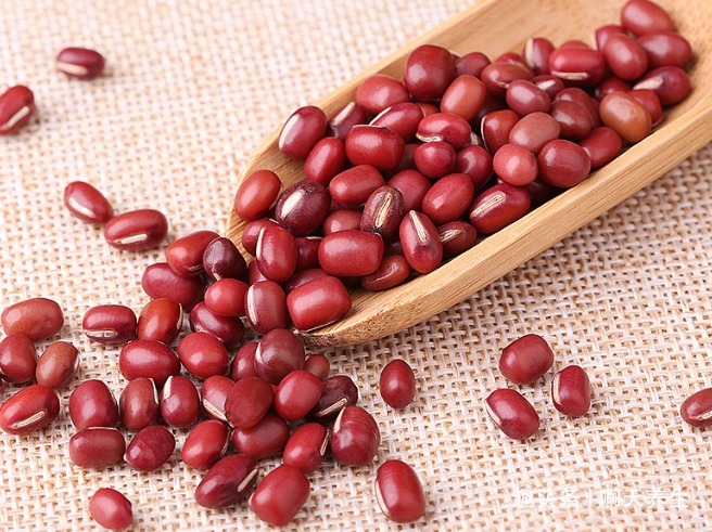 本草纲目|女性每晚当零食吃几颗，排毒减肥，改善贫血，早知早受益