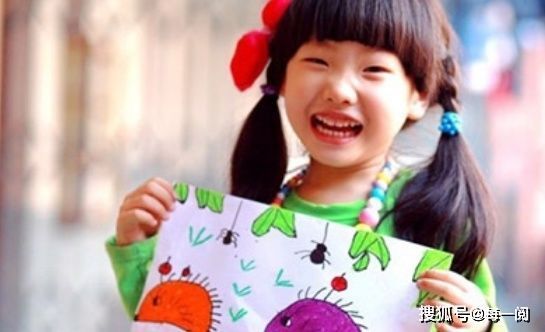 自卑|家庭条件再差,也要满足孩子3种“东西”,不然会对孩子造成伤害