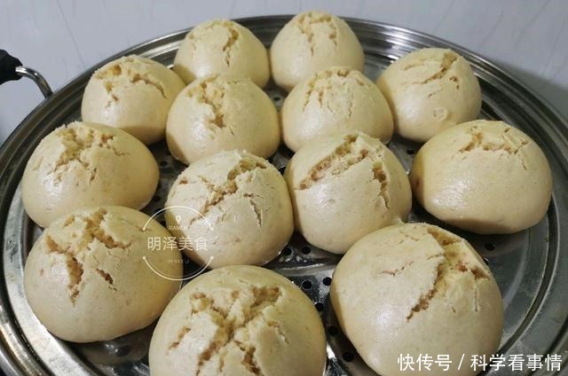 食用碱|制作“开花馒头”，别在馒头坯表面切口了，试试正确的方法吧