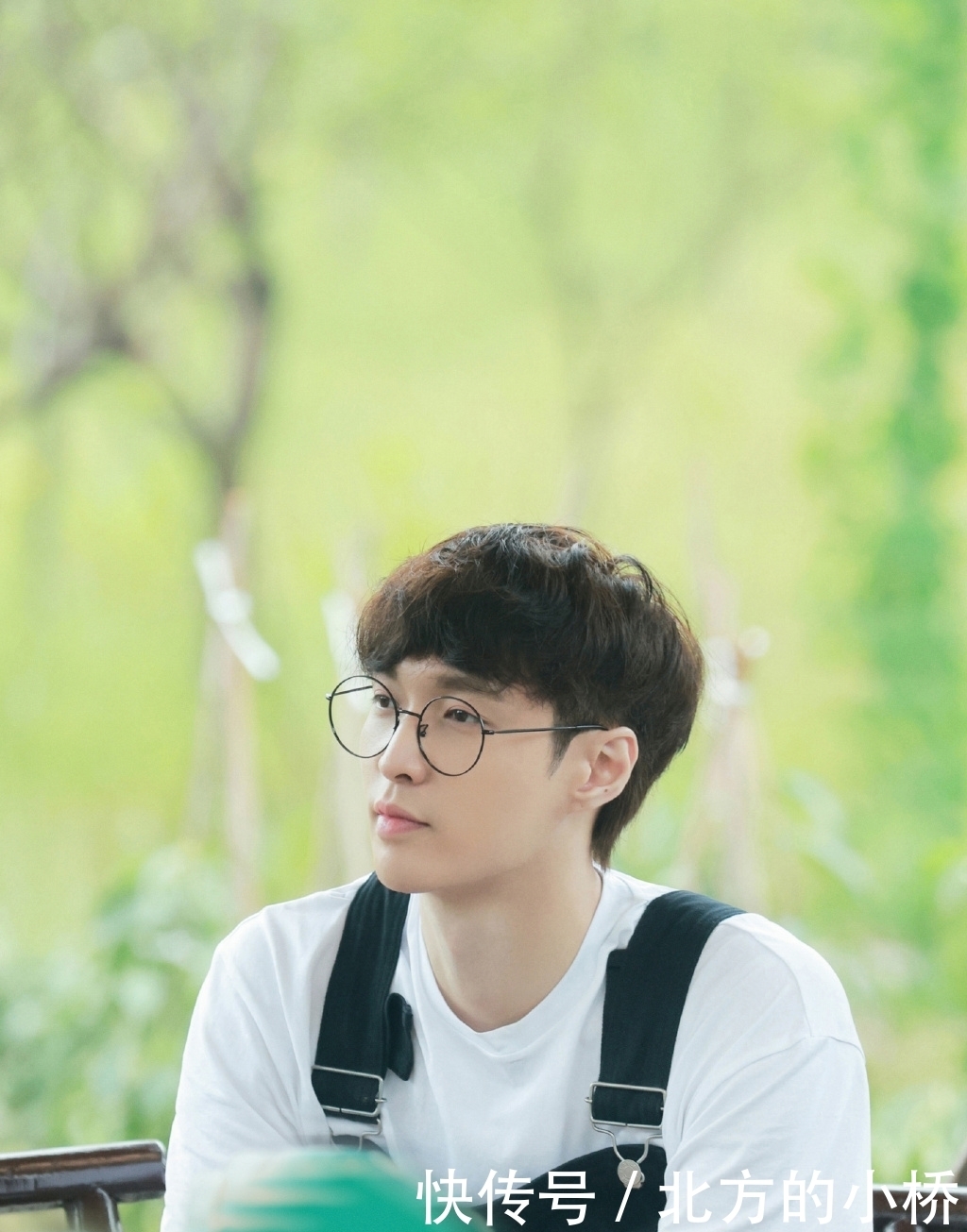 鸡蛋|张艺兴逃脱不掉的掏鸡蛋名场面 粉丝花式应援鼓励笑掉头