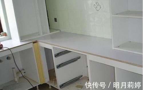 此物|定制橱柜万万要让工人装此物，用几十年都没问题，入住就知多实用