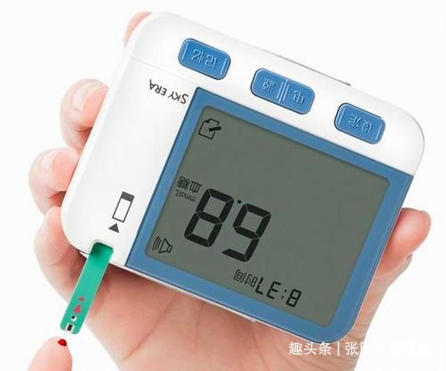 糖尿病|测血糖扎哪根手指才准确医生提醒很多人扎错了,测了等于没测