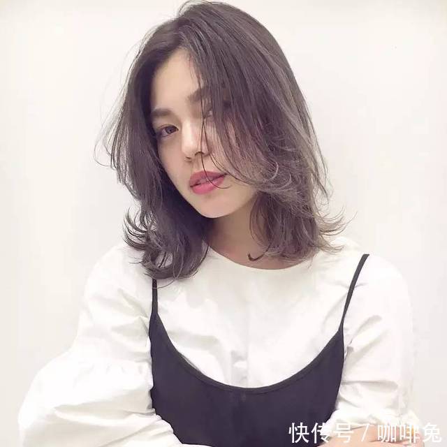 闺蜜|最近这款发型超流行!适合跟闺蜜同款,出门逛街魅力爆棚!