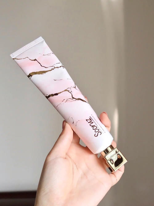 最适合学生党的美白“扛把子”，平价也能白到反光！