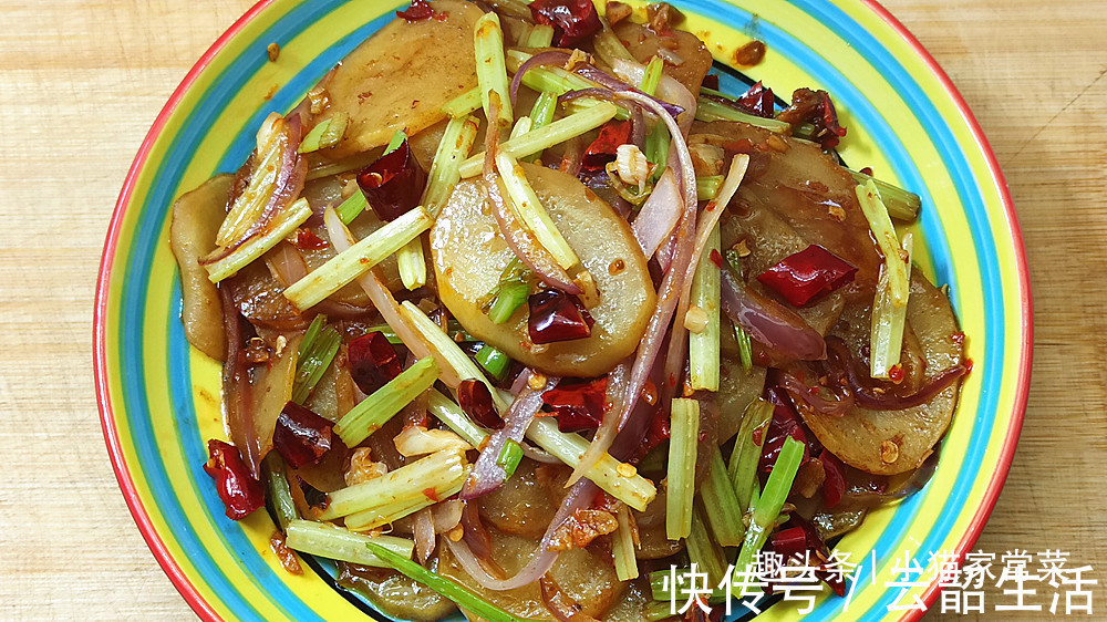 下饭|教你几道用土豆做的菜，成菜味道特别，觉得比肉香，下饭下酒不错