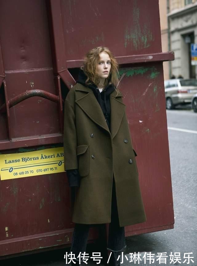 洋气|大衣+打底裤已成“过去式”,学女明星们这样穿,不仅显瘦还洋气