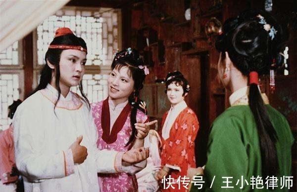 薛宝钗#《红楼梦》:宝玉和宝钗婚后,袭人为什么会被撵出贾府