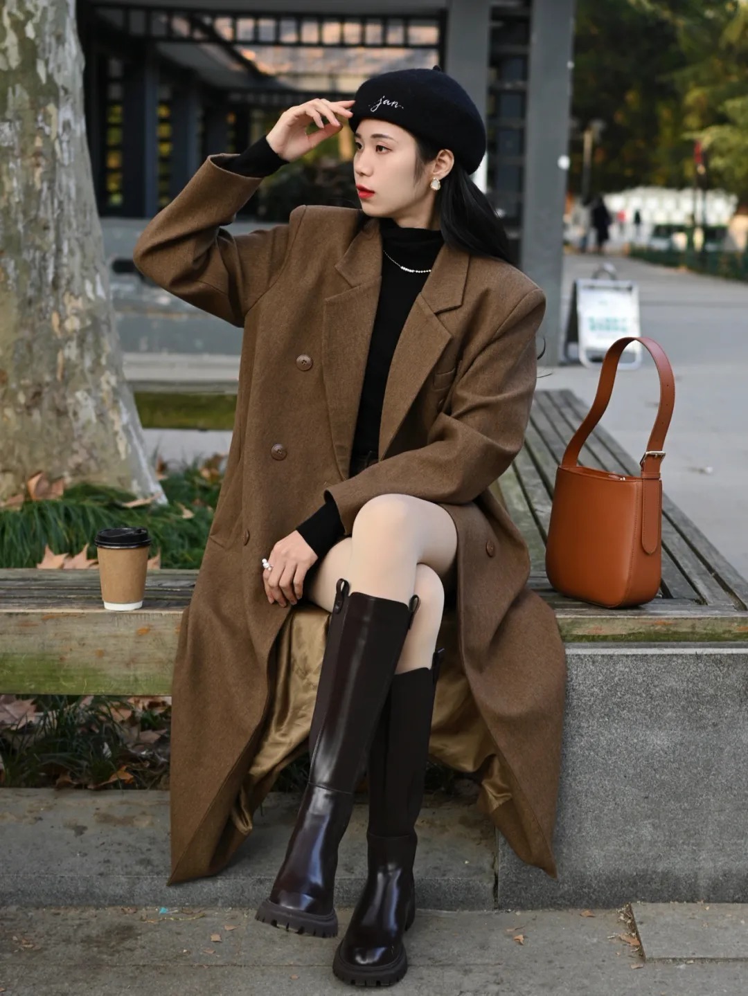 搭配|这才是优雅女性冬季最高级搭配,4款实用大衣分享给你,真美