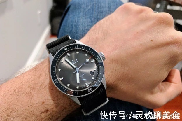 潜水|第一枚顶级潜水表,为什么我更建议你选宝珀五十噚