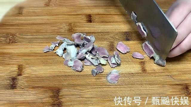 诀窍|鸡胗好吃有诀窍，吃起来脆爽滑嫩，简单又家常！