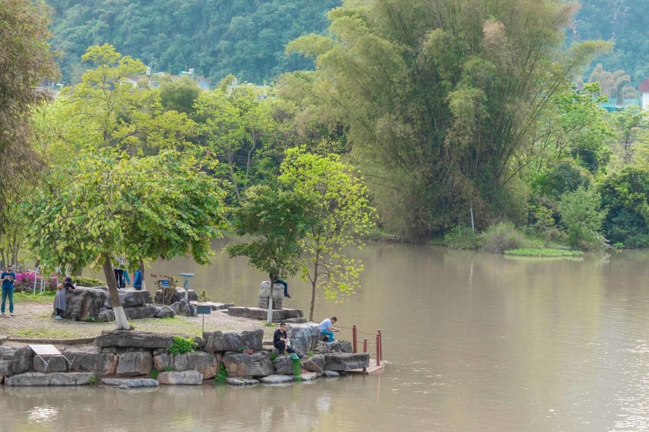 阳朔的山与水，是你一生都看不尽的风景