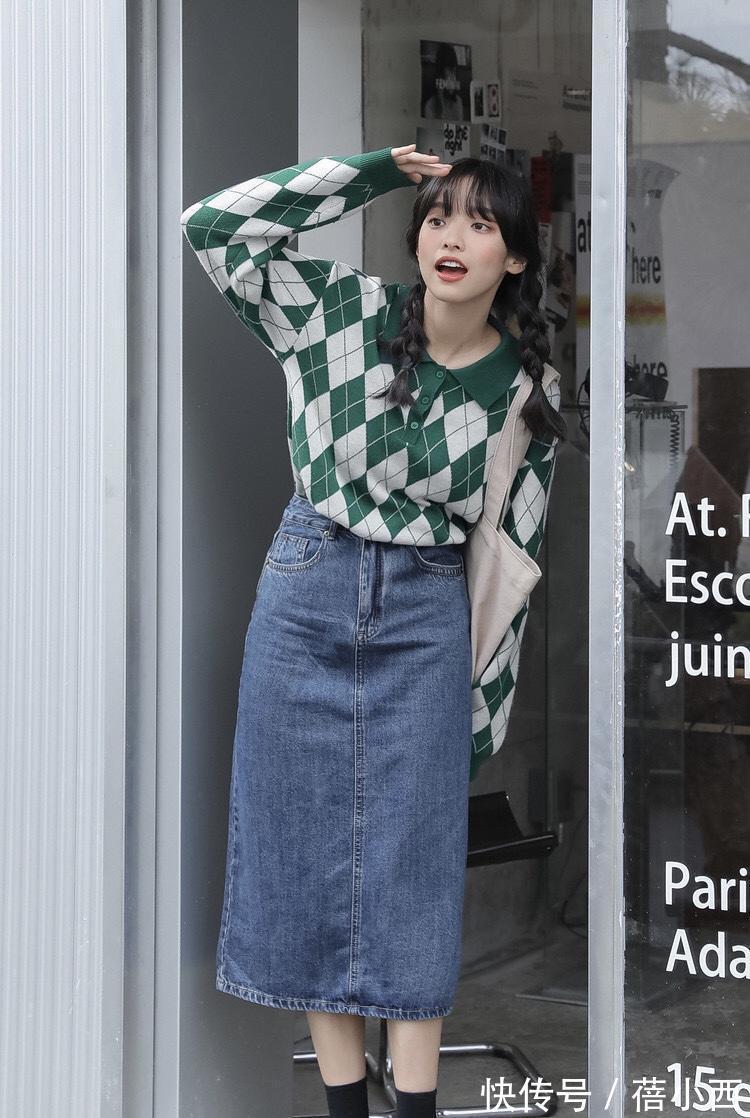 帆布鞋|谁说穿搭要重样?每天只换一件上衣,就能让你的秋天与众不同