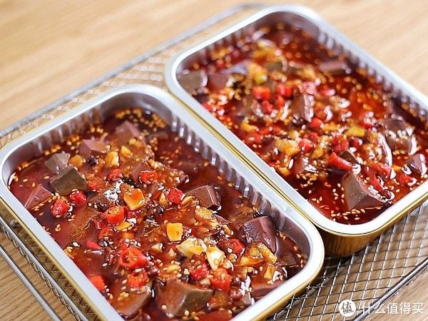 家常菜 篇六：天冷后，鸭血别再烫火锅了，试试这吃法，色香味俱佳