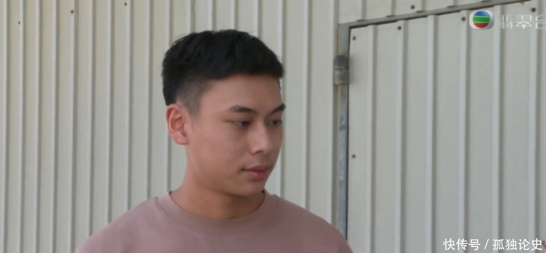 参加者 TVB艺训班次轮面试,参加者极具娱乐性!吴卓羲王大陆混合体出炉