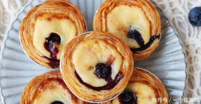 超级简单的小甜品—蛋挞制作方法来了,原材料常见,方法简单