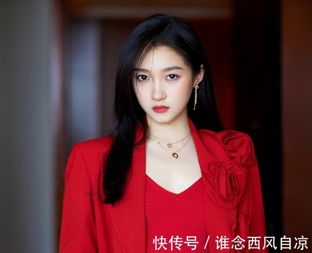 羅永浩|吃貨PK模式開(kāi)啟!首檔火鍋綜藝來(lái)襲,龔俊等11名嘉賓或加盟