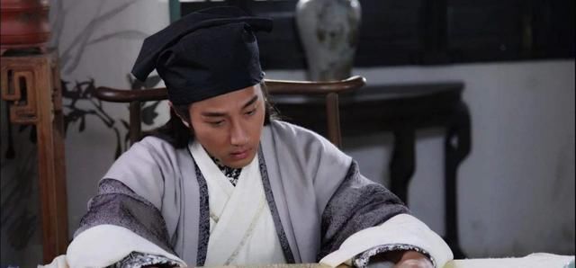  放在眼里|范进中举后的故事才最精彩，三年的他，连左宗棠都不放在眼里了