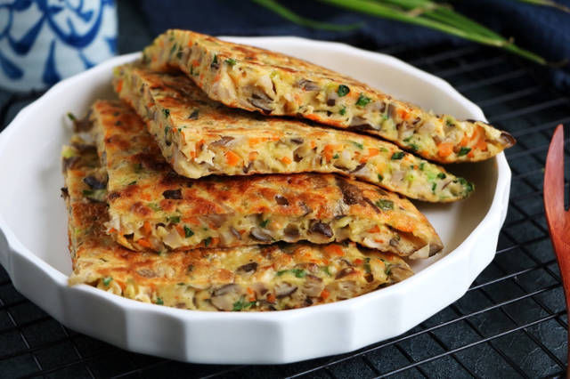 天冷最适合懒人的早餐,10分钟上桌,出锅就馋到流口水,太香了