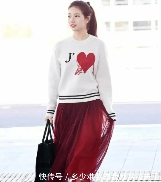 马尾|根据脸型选择发型,高丸子头利落显精神,这一款发型很是优雅温柔