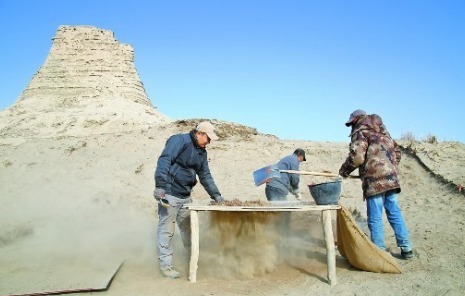 简牍&敦煌一棵树烽燧,发现了汉代的通缉令,用这份文书真能抓住窃贼吗