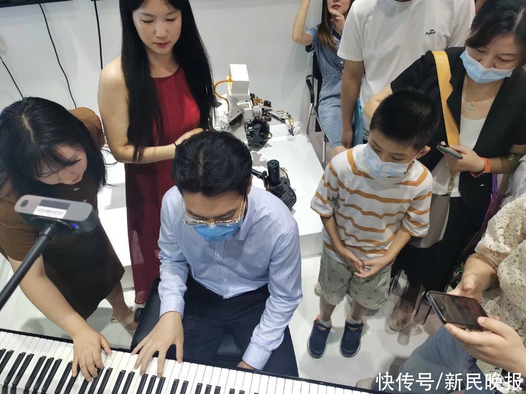 人工智能如何赋能基础教育？
