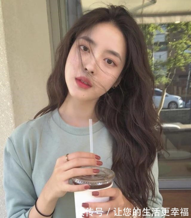 卷发 最近很火的4个发型,剪完立马颜值飞升!最近很火的4个发型,剪完立马颜值飞升!