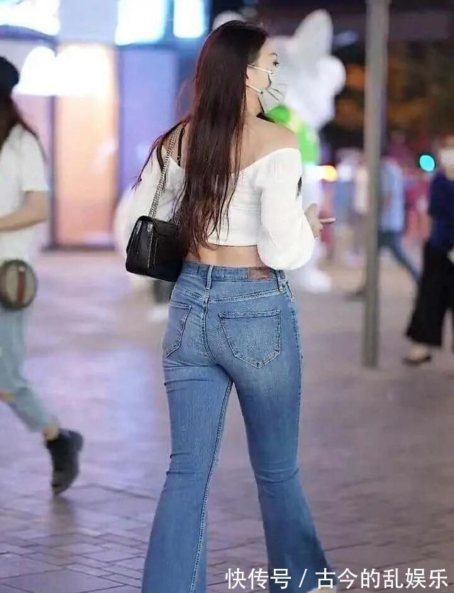 黄色|让时尚美女轻松驾驭的打底裤，扑面而来的成熟感，还要时尚