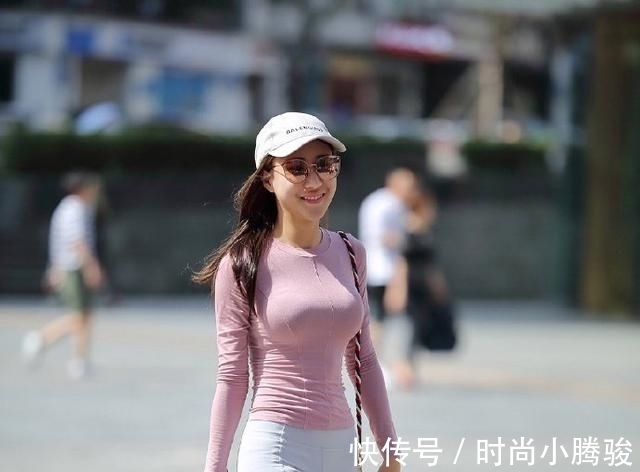 健身女神长得甜美,热爱锻炼,拥有性感身材!