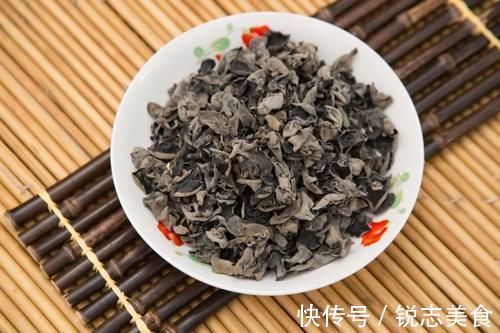 魔芋|注意！这5黑是肠道推粪机，通便最厉害！3黄专堵肠道，越吃越便秘