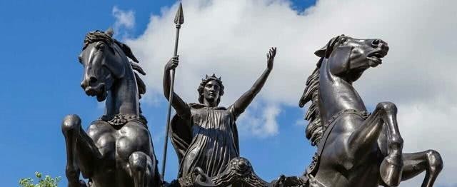 下葬|英国历史上的布狄卡女王,勇敢领导起义,整个王国财富陪她下葬