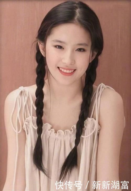 适合|别再披头散发了,今年最火的是这4款“懒人扎发”,8成女生都适合