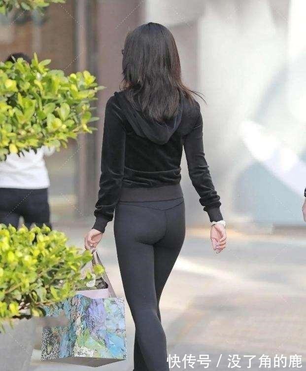 小个子 充满活力的打底裤穿出最美姿态,充满时尚女人的味道,休闲俏皮!