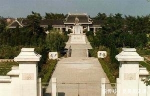 吓破|吓破美军魂胆！抗美援朝英雄杨根思一人用5公斤炸药包与40美军同归于尽！