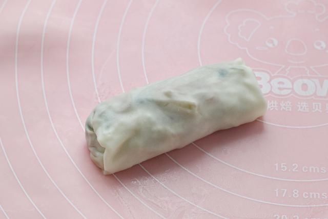 酥脆|懒人版土豆丝盒子,皮薄如纸酥脆美味,无需揉面小白也能轻松搞定