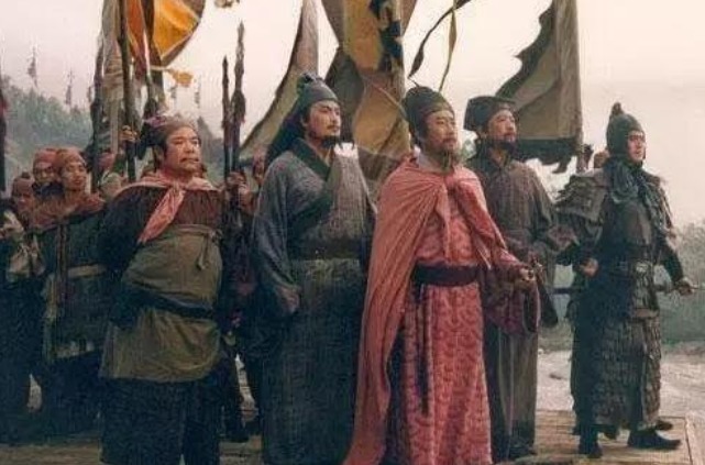 过半|方腊起义,只有8位将领,为何能杀过半的梁山好汉呢?