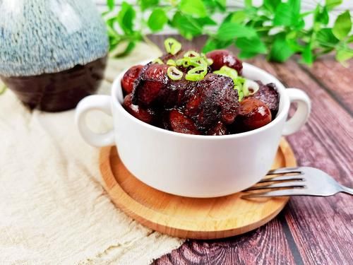 年夜饭“硬菜”-不加1滴水的红烧肉，入口