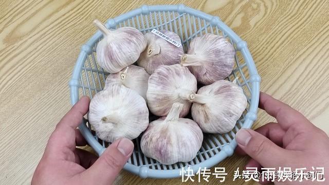 食用盐|大蒜皮是个宝，扔掉就是浪费钱，这些用途太厉害，真是涨知识