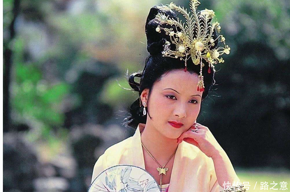 林黛玉|宝、黛、钗婚姻悲剧的制造者,不是贾母而是她——王熙凤