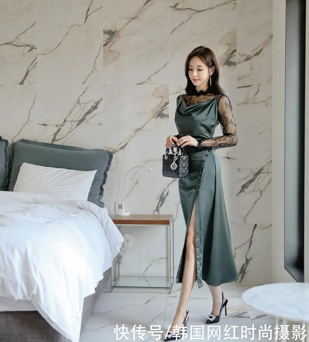 女神|女神孙允珠高清时尚搭配（249）：花瓷釉绿蕾丝缀领华丽晚礼裙