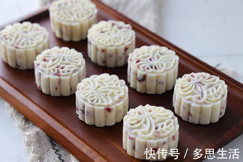 健脾养胃的山药糕,制作简单无添加,老人和孩子吃再适合不过了!