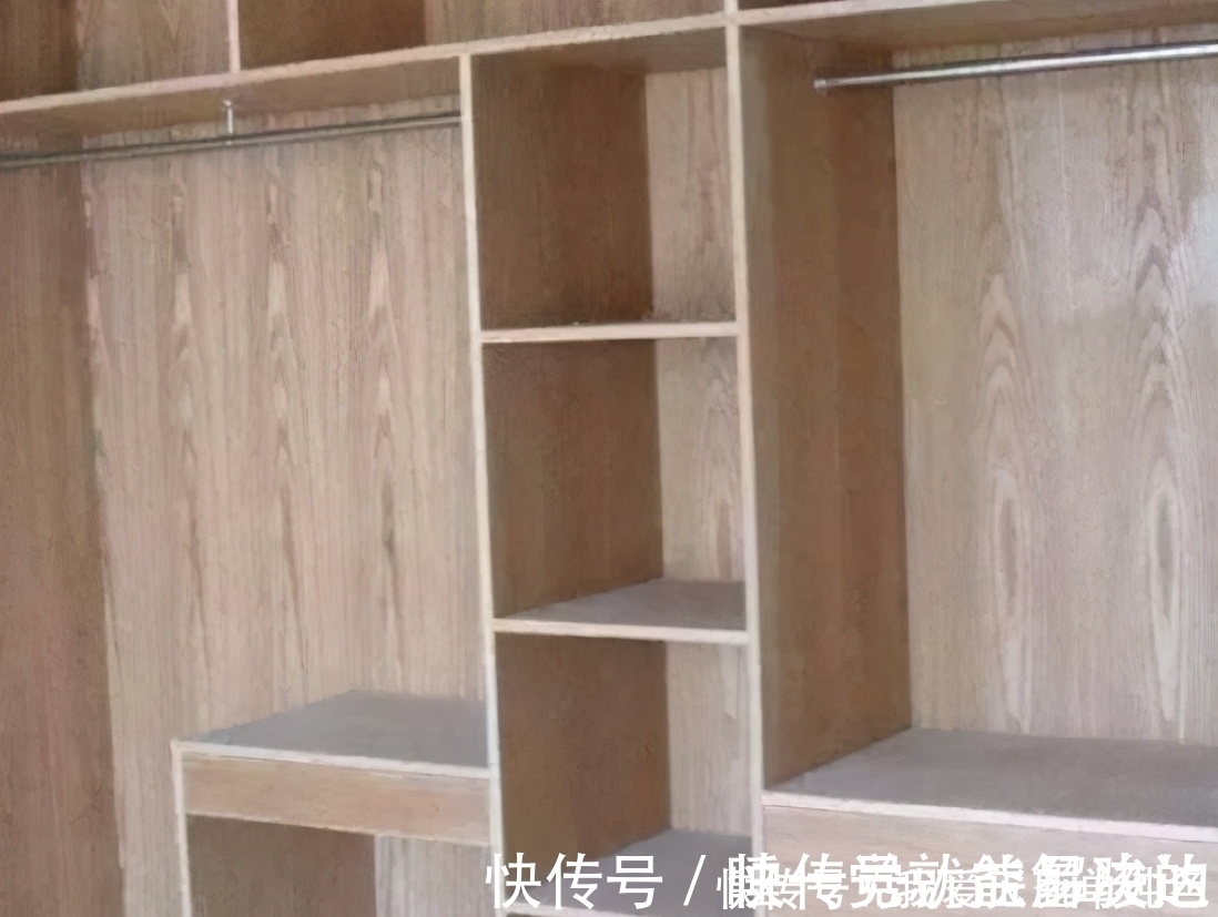 装修|衣柜万万不要选择''这种''板材，这么久才发现家里装错，影响生活