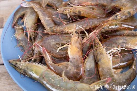 照样|吃不完的大虾,别直接放冰箱,用上一个土方法,放一年照样新鲜